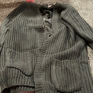 NWT Venus grey pocket crochet cardigan